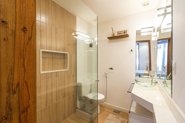 Modernidade e Estilo: Apartamento 2 Qts + Garagem
