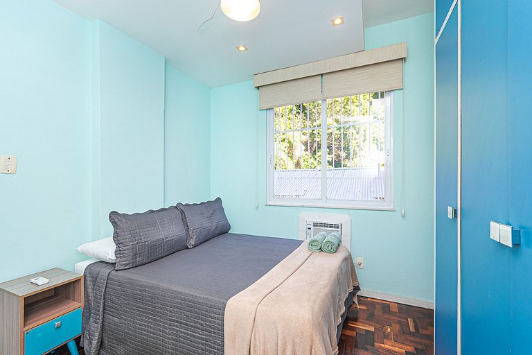 Modernidade e Estilo: Apartamento 2 Qts + Garagem