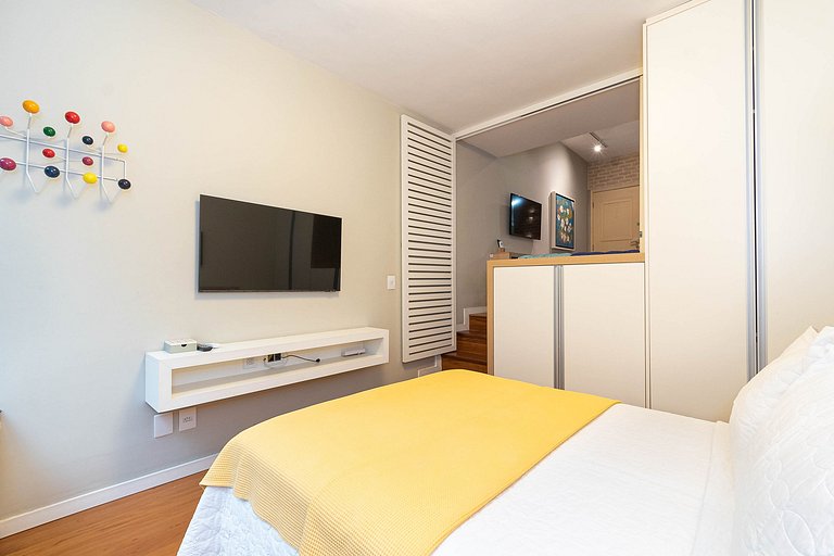 Cozy Loft 2min Walk to the Beach