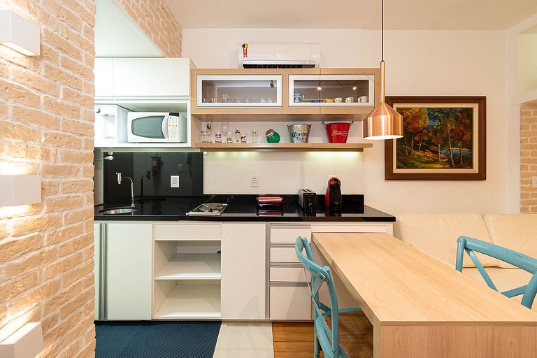 Cozy Loft 2min Walk to the Beach